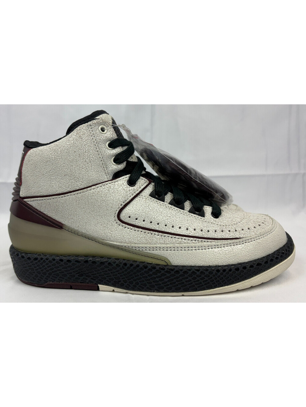 Air Jordan 2 Retro x A Ma Maniére "Airness" Size 5.5 Shoes DO7216-100